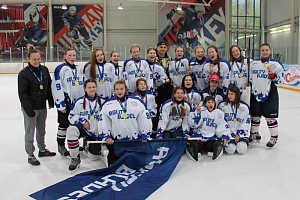 Селекционная команда девочек по хоккею Agilityblades завоевало золото!